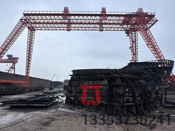 山東煙臺造船門式起重機(jī)廠家造船門式起重機(jī)誠信為本、質(zhì)量為生